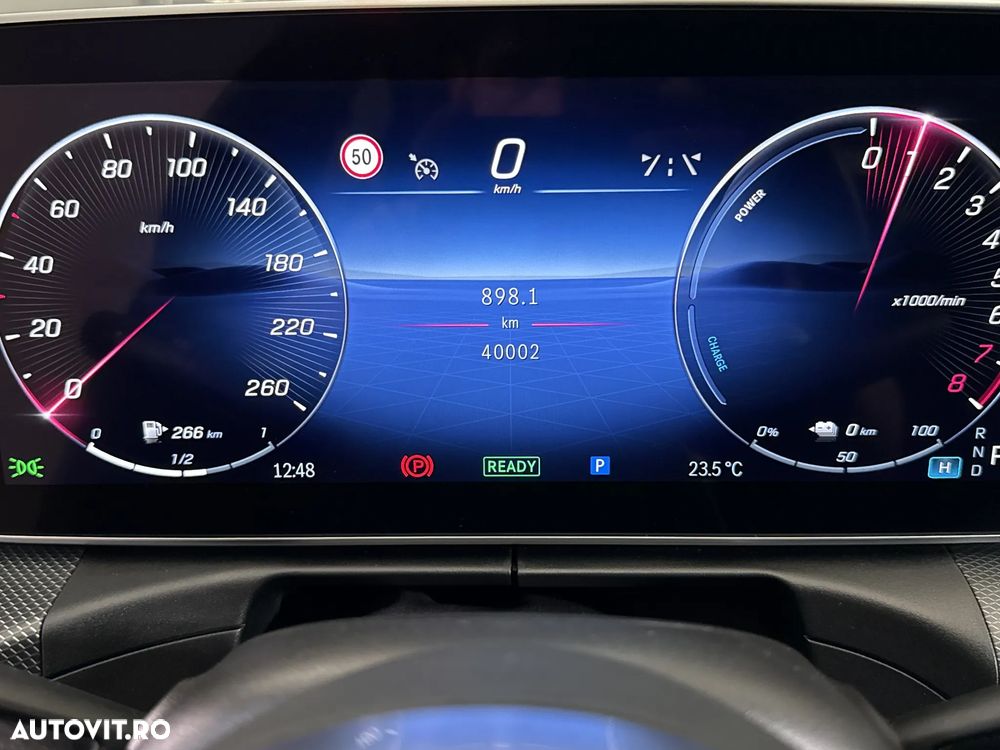 Mercedes-Benz C 300 PHEV - 11