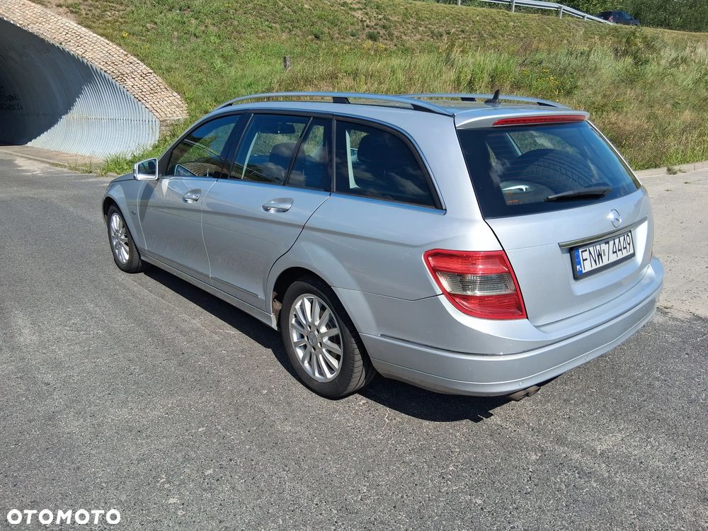 Mercedes-Benz Klasa C 200 CDI BlueEff Avantgarde - 4
