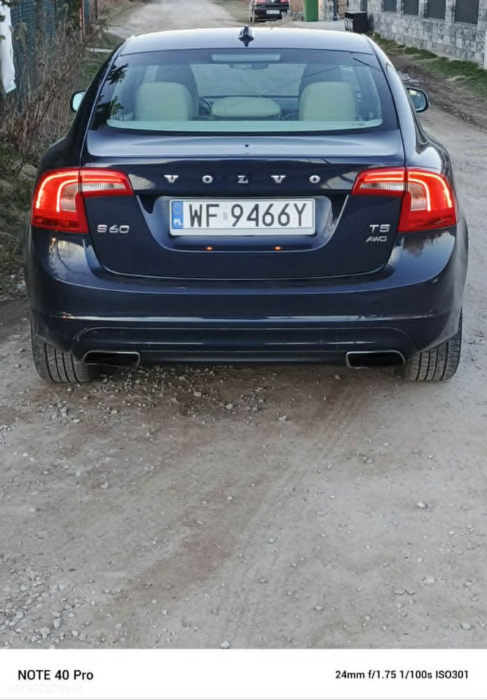 Volvo S60 2.5 T5 AWD - 10