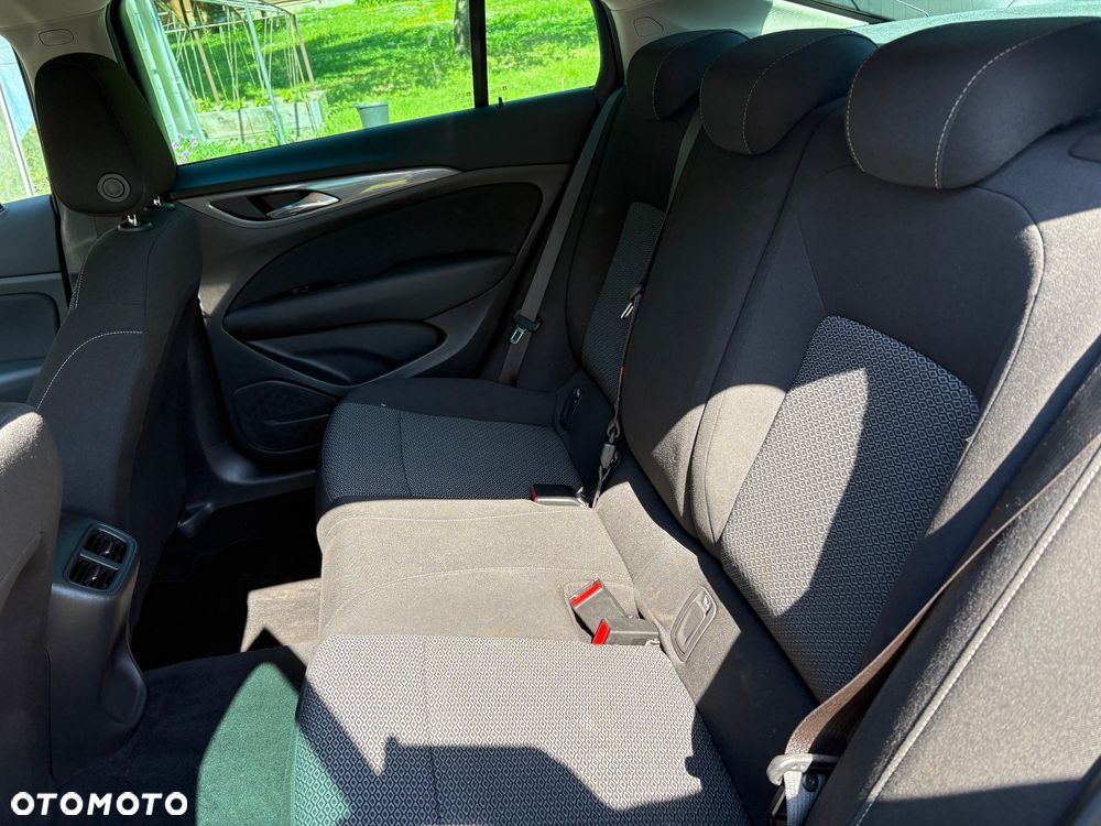 Opel Insignia - 20