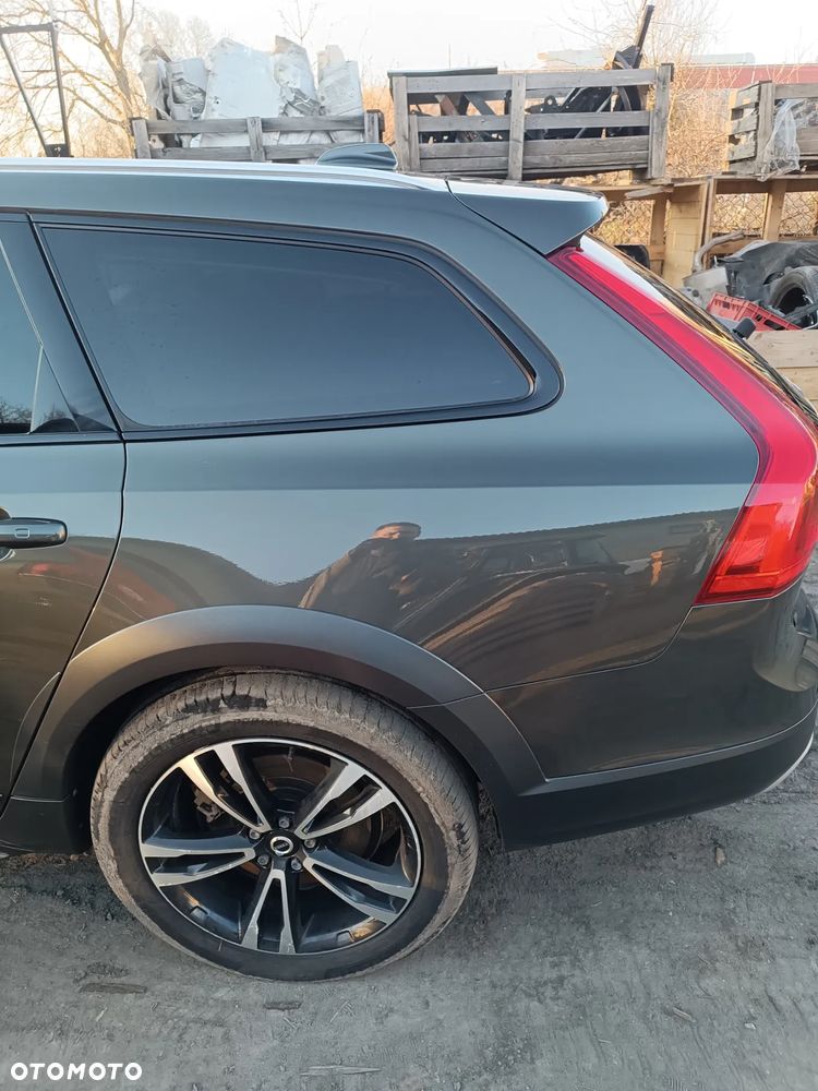 VOLVO V90 CROSS COUNTRY NA CZĘŚCI ĆWIARTKA BŁOTNIK POSZYCIE LAKIER 724 KLAPA ZDERZAK - 24