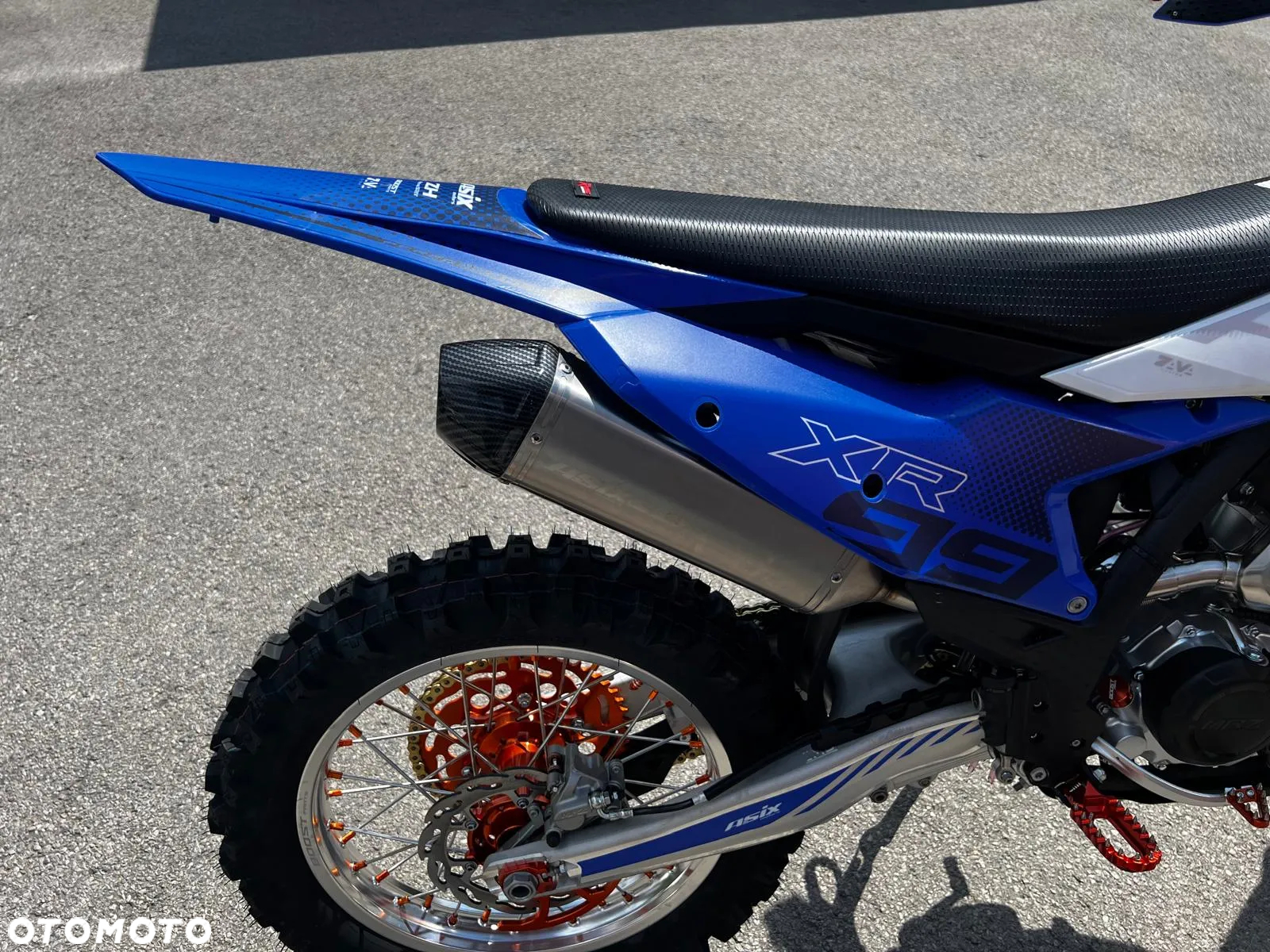 ASIX XR - 24