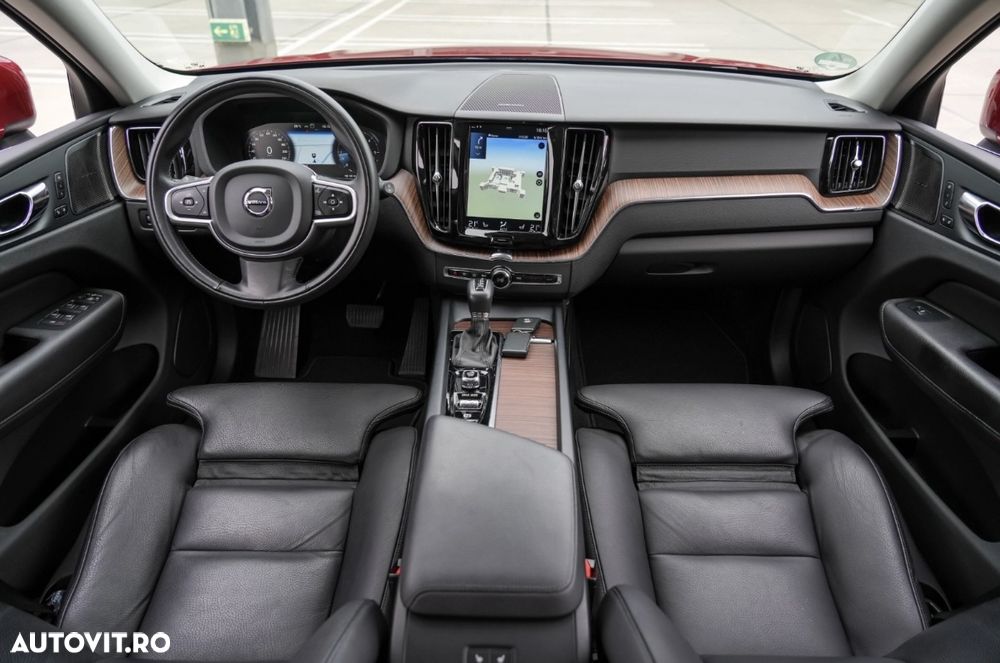 Volvo XC 60 D4 Geartronic Momentum Pro - 8