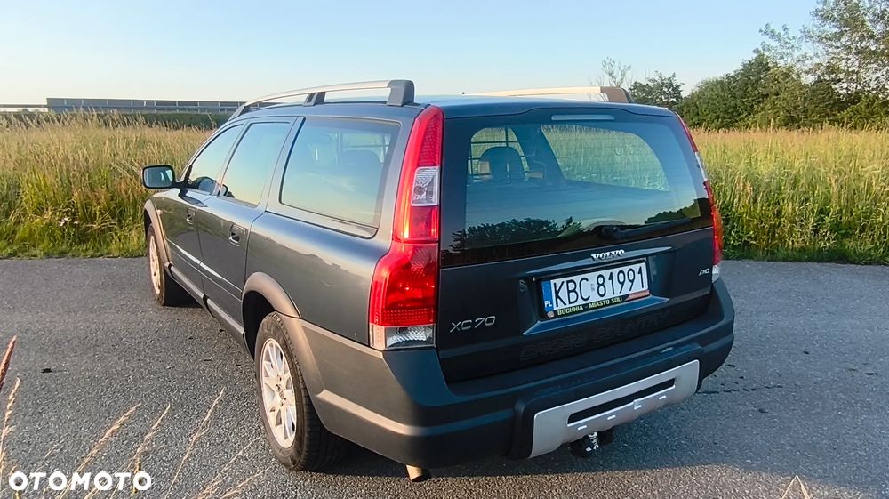 Volvo XC 70 D5 AWD Kinetic - 11