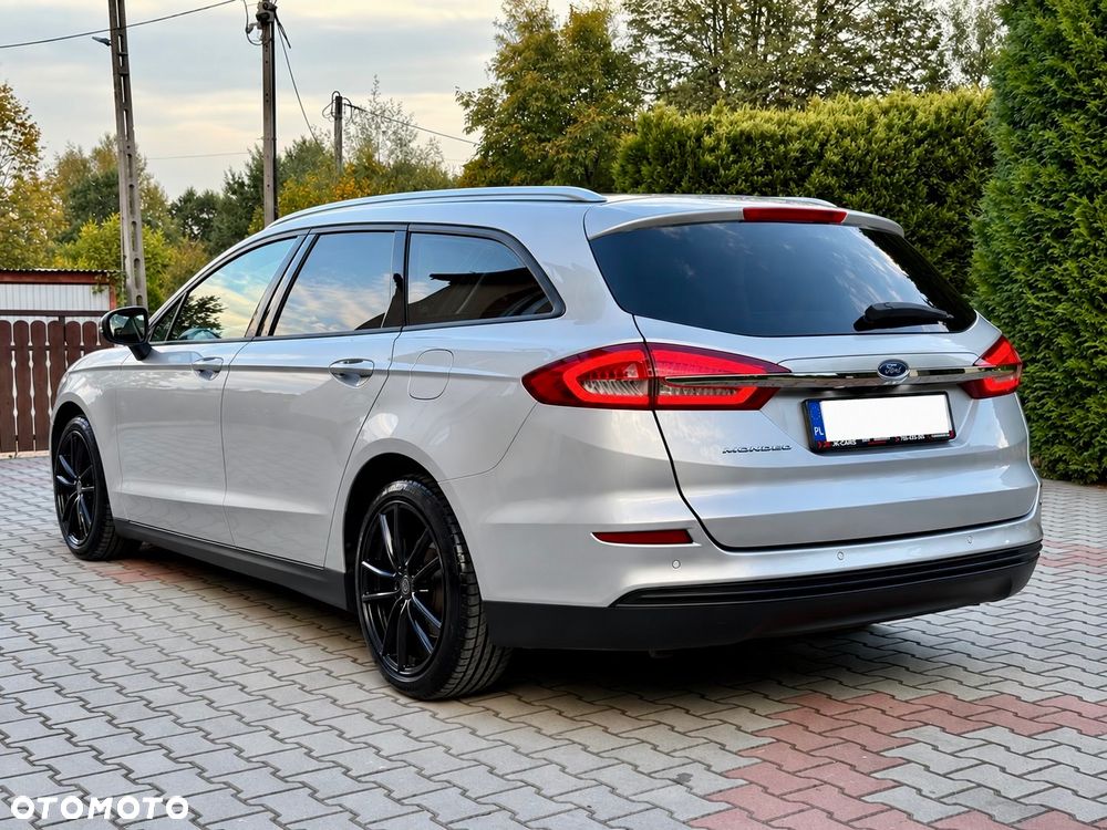 Ford Mondeo - 10