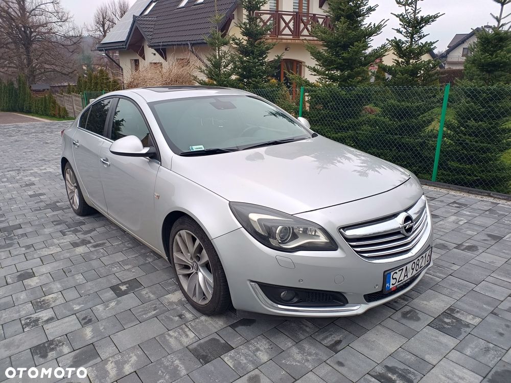 Opel Insignia - 1