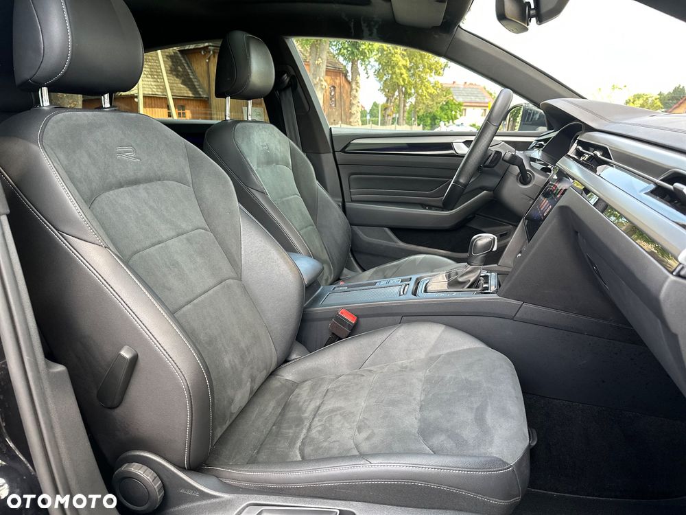 Volkswagen Arteon 2.0 TDI SCR R-Line DSG - 17
