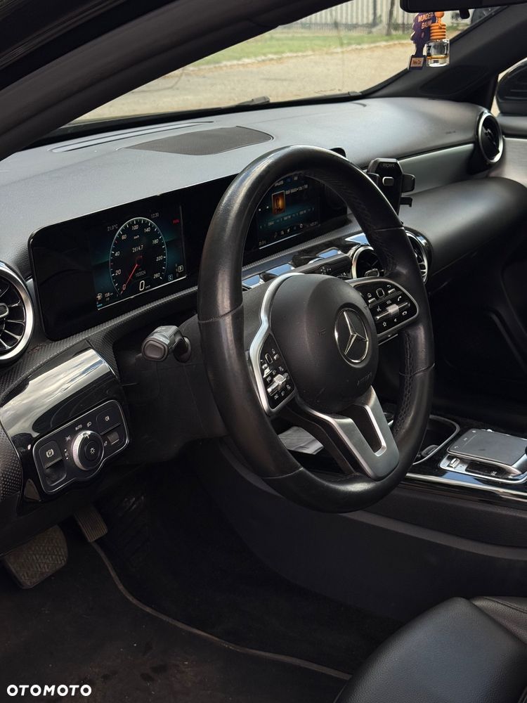 Mercedes-Benz Klasa A 220 4Matic 7G-DCT - 13