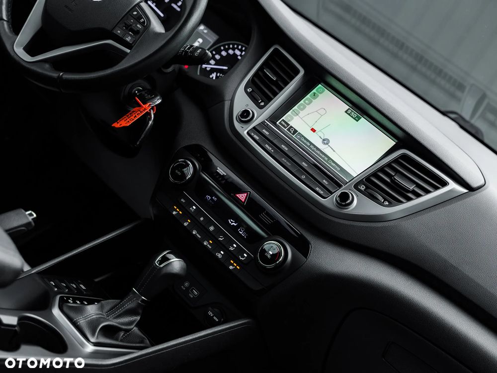 Hyundai Tucson blue 1.7 CRDi 2WD DCT Premium - 22