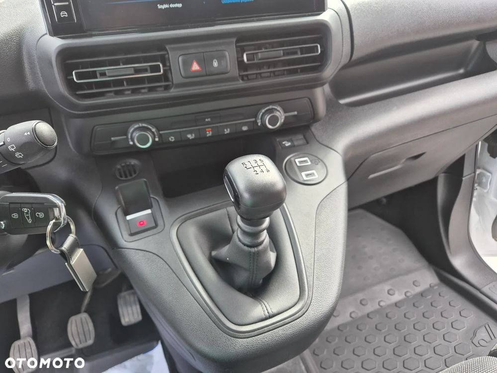 Peugeot Partner - 21