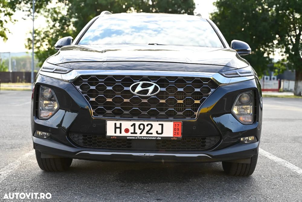 Hyundai Santa Fe - 1
