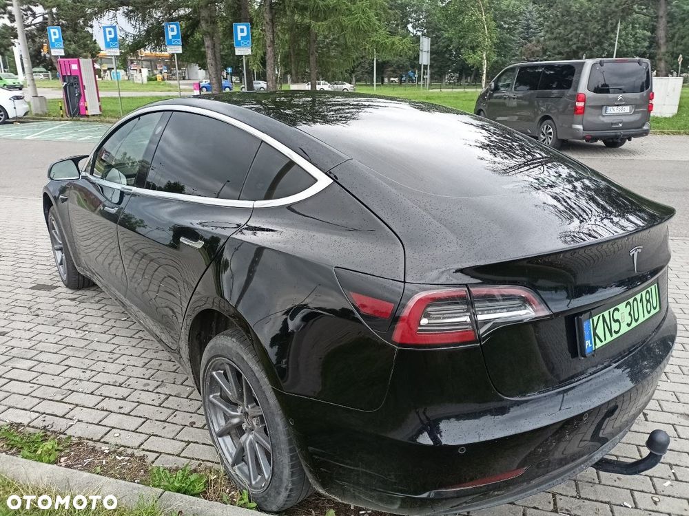 Tesla Model 3 Standard Range Plus - 10