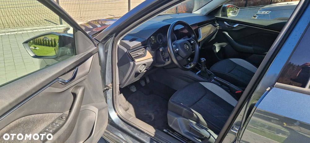 Skoda Kamiq 1.0 TGI G-TEC Style - 11