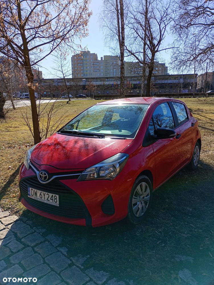 Toyota Yaris - 1