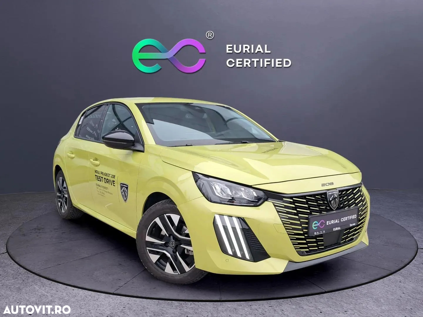 Peugeot 208 - 3