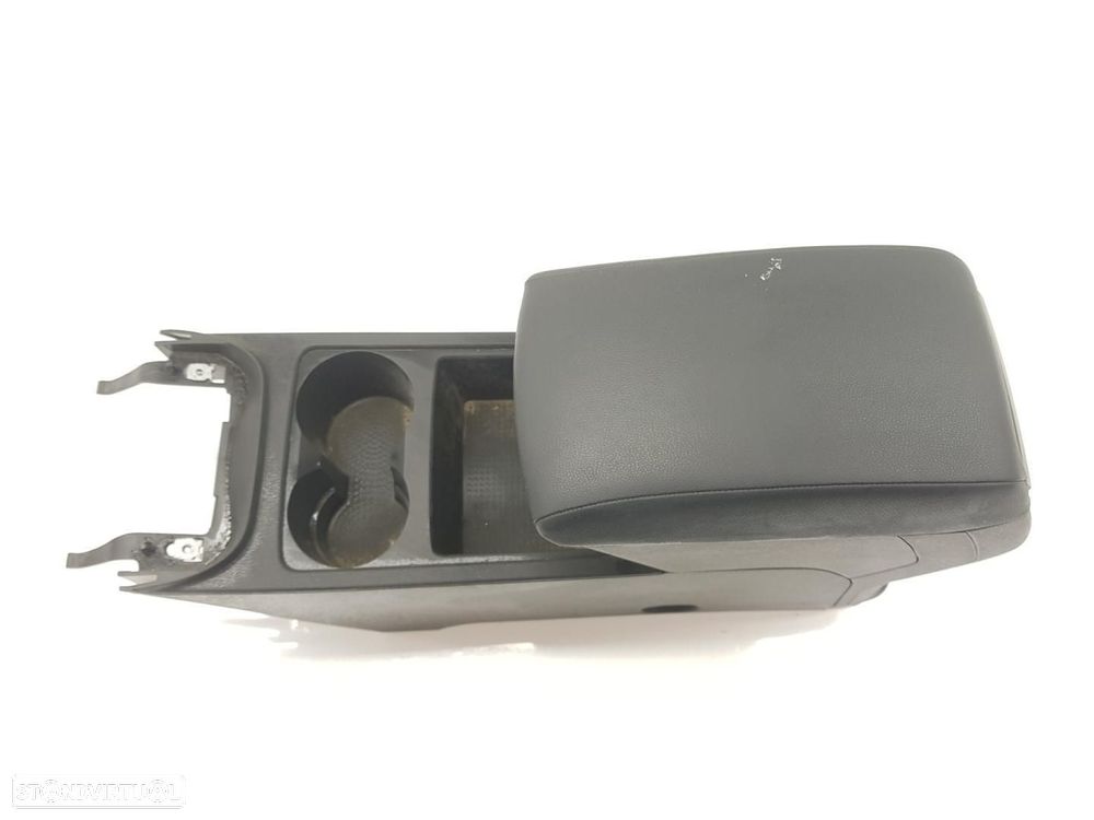 APOIO DE BRAÇOS SEAT LEON ST 5F8 - 1