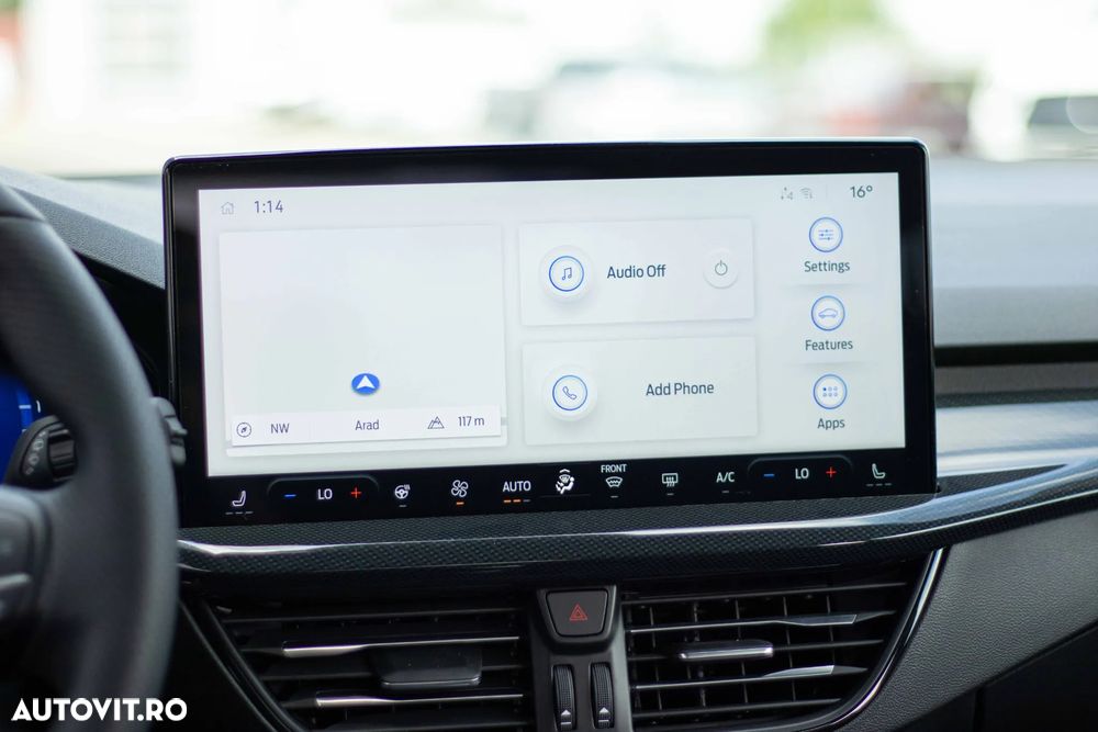 Ford Focus 1.0 EcoBoost 6MT MHEV ST-Line X - 19