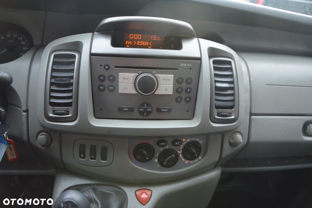 Opel Vivaro - 3