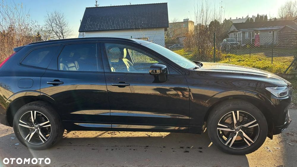 Volvo XC 60 T4 R-Design - 3