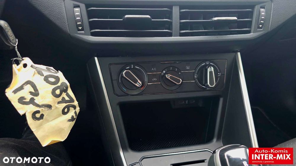 Volkswagen Polo - 25