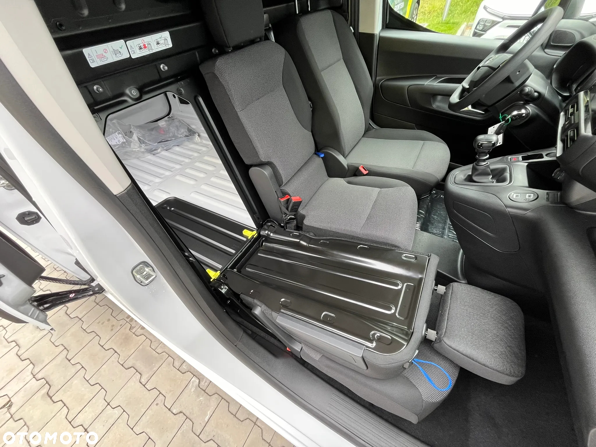 Opel OPEL COMBO CARGO|  L1 1000kg | 1.5 Diesel S&S 102 KM MT6 - 12