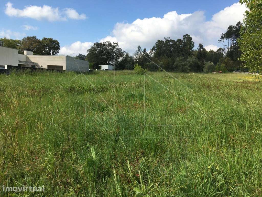 Terreno para construção - Grande imagem: 2/2
