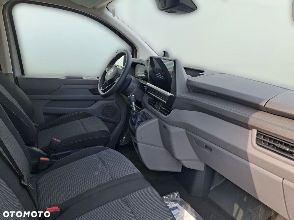Volkswagen Transporter Furgon Plus 2.0 TDI 150 KM manual r. o. 3500 mm - 13
