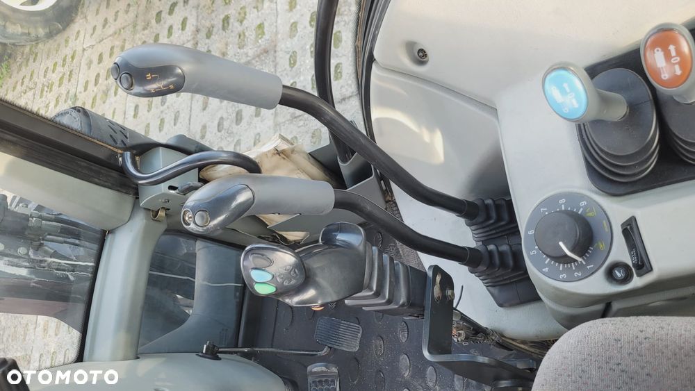Valtra N93 - 12