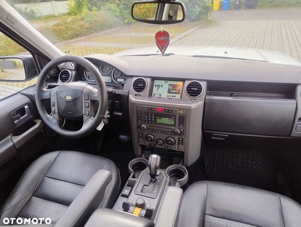 Land Rover Discovery IV 2.7D V6 HSE - 18