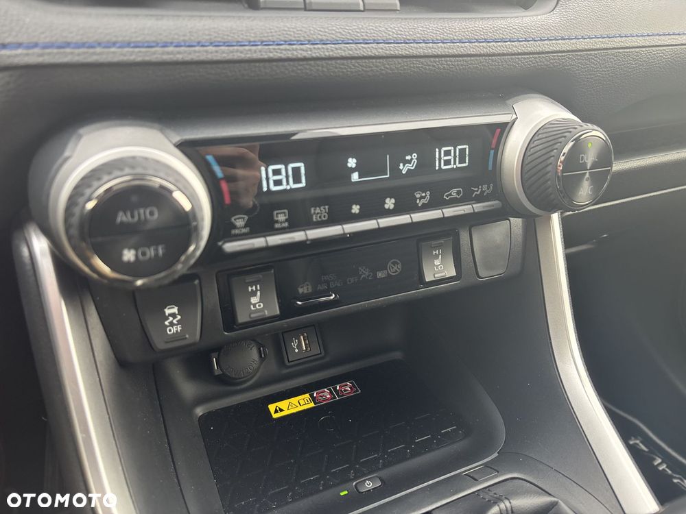 Toyota RAV4 2.5 Hybrid Selection 4x2 - 22
