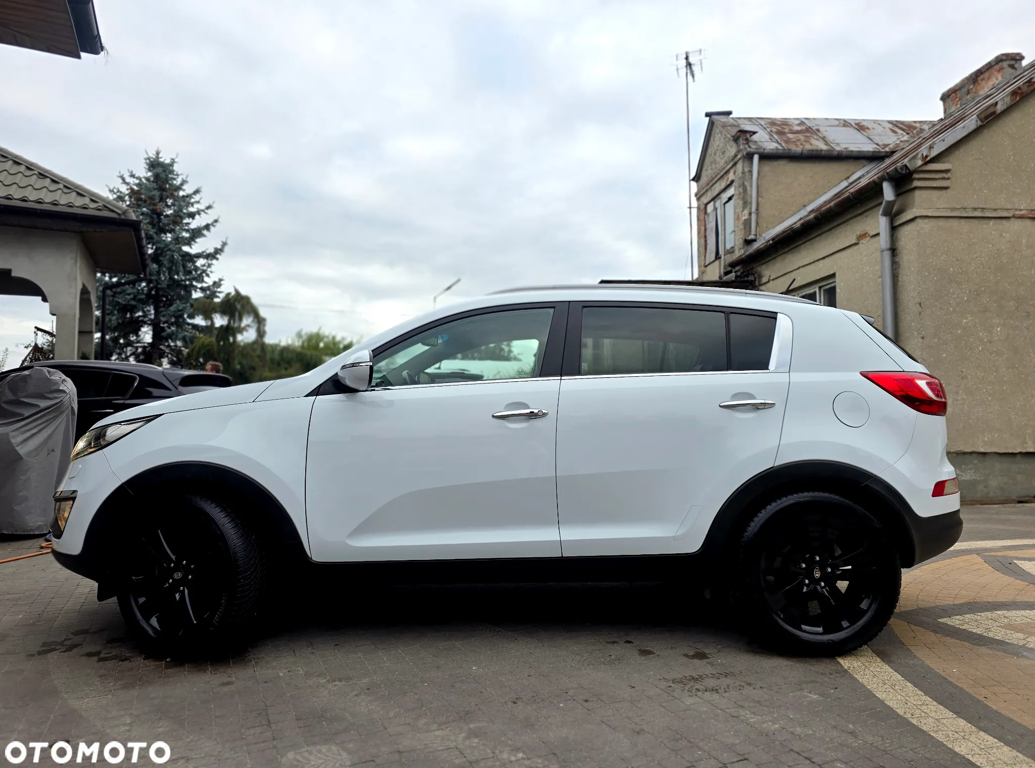 Kia Sportage - 4