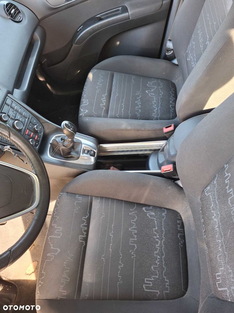 Opel Meriva - 5