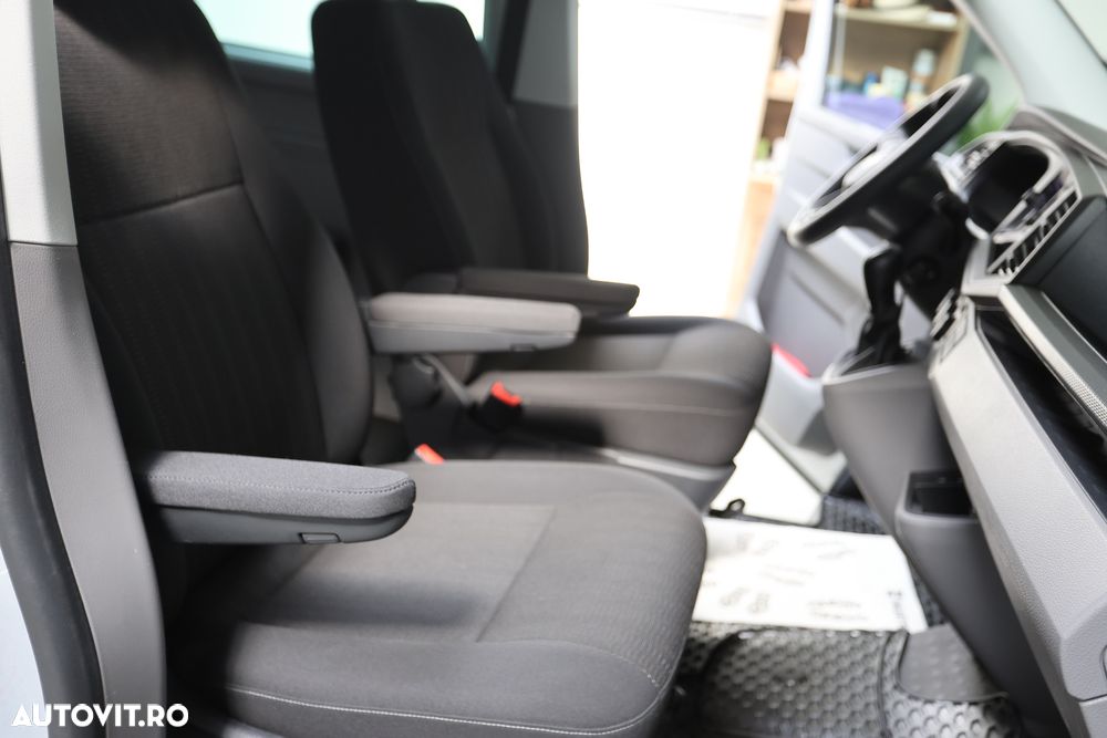 Volkswagen Caravelle LR Highline DSG - 27