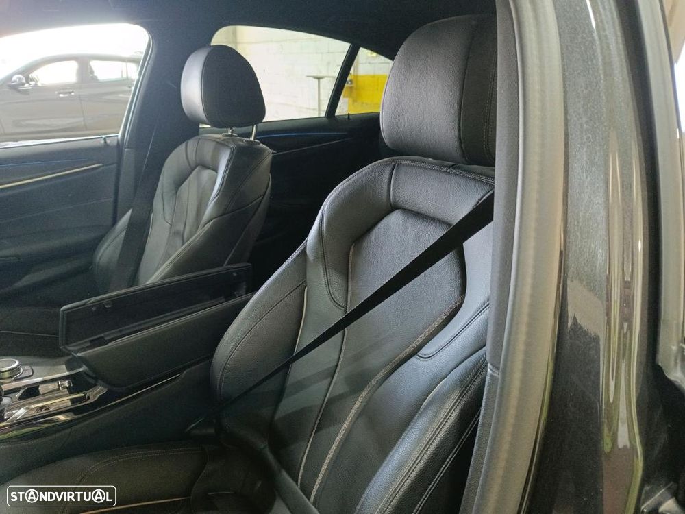 BMW 530 e Pack M - 5