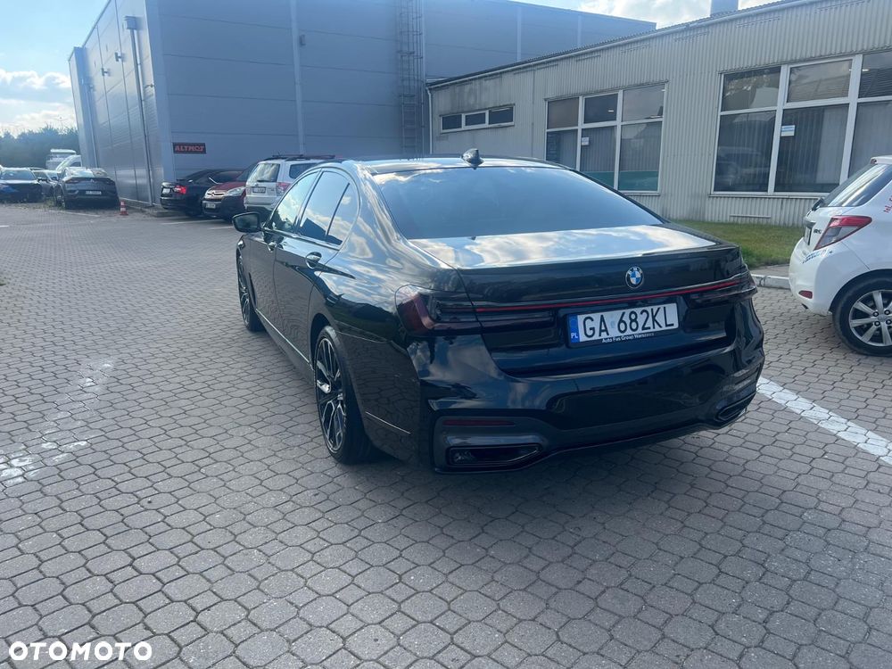 BMW Seria 7 740d xDrive - 5