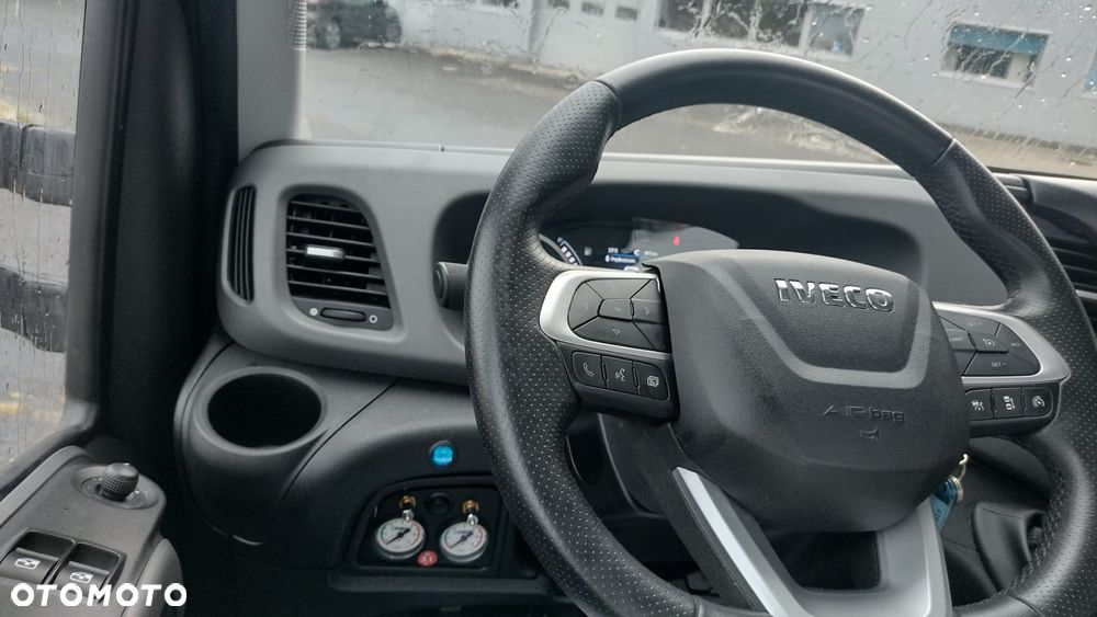 Iveco Daily 3.0 180KM Autolaweta Salon PL wyciągarka hak najazdy - 21