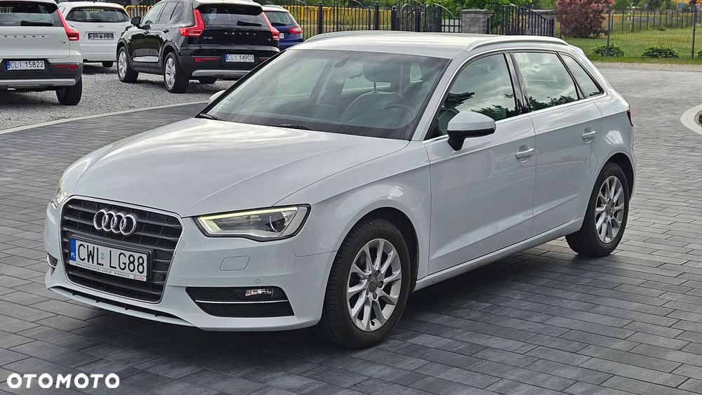 Audi A3 Sportback - 13
