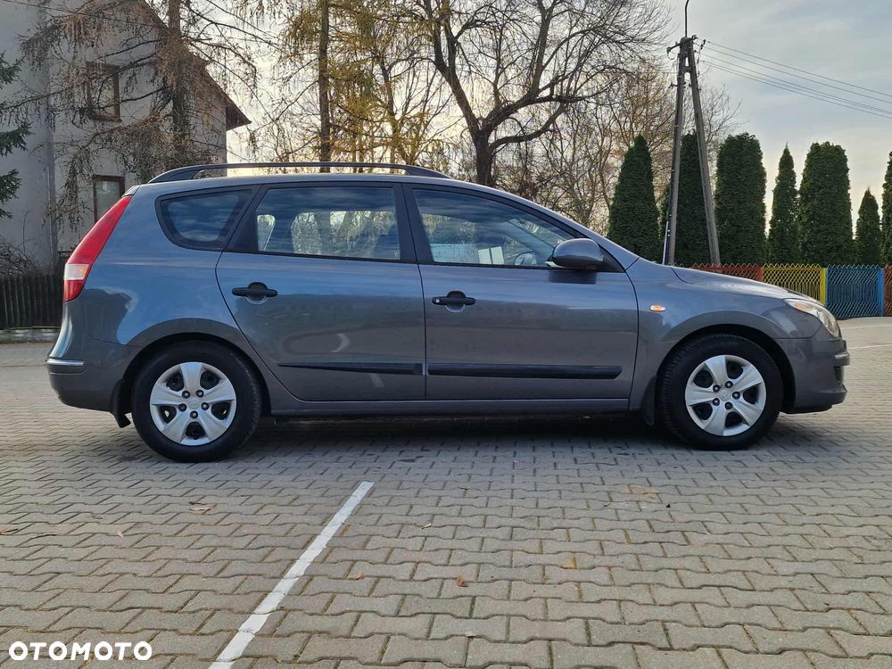 Hyundai i30 1.6 CRDi Comfort - 3