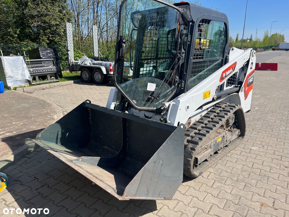 Bobcat T450 - 1