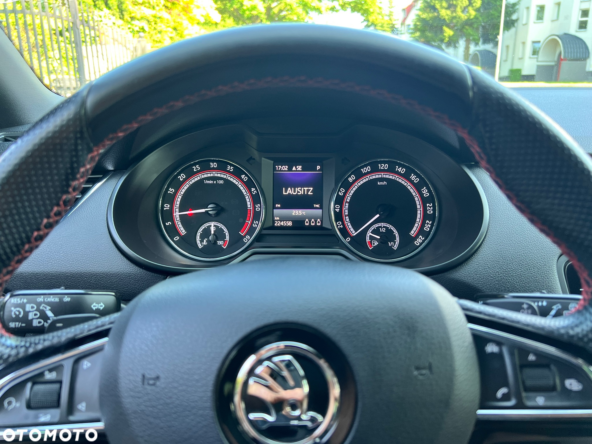 Skoda Octavia 2.0 TDI RS DSG - 10