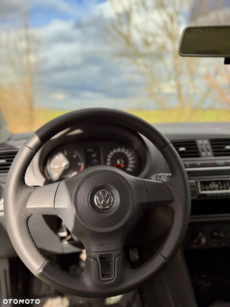 Volkswagen Polo - 7