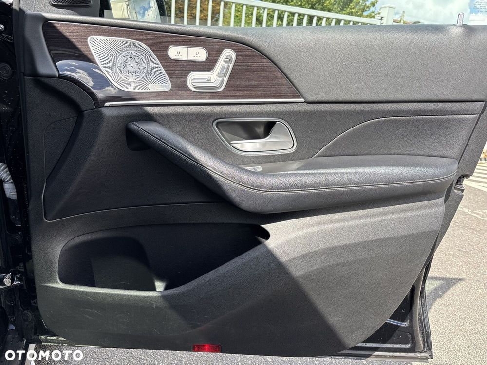 Mercedes-Benz GLS 400 d 4-Matic - 20