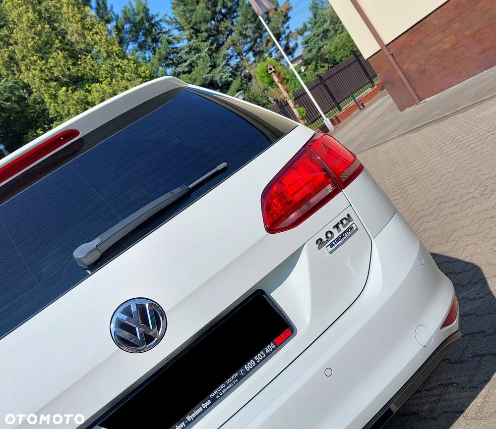 Volkswagen Golf 2.0 TDI BlueMotion Technology DSG Edition - 24