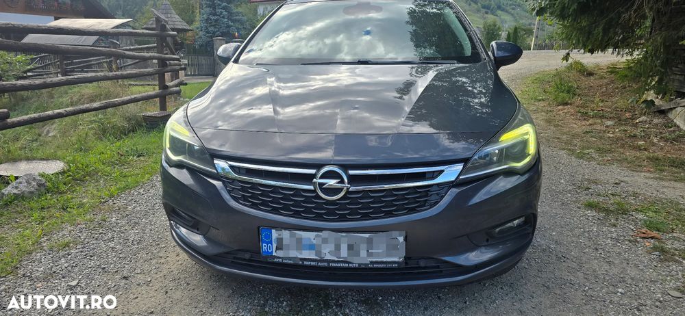Opel Astra 1.6 CDTI ECOTEC Start/Stop Cosmo - 3