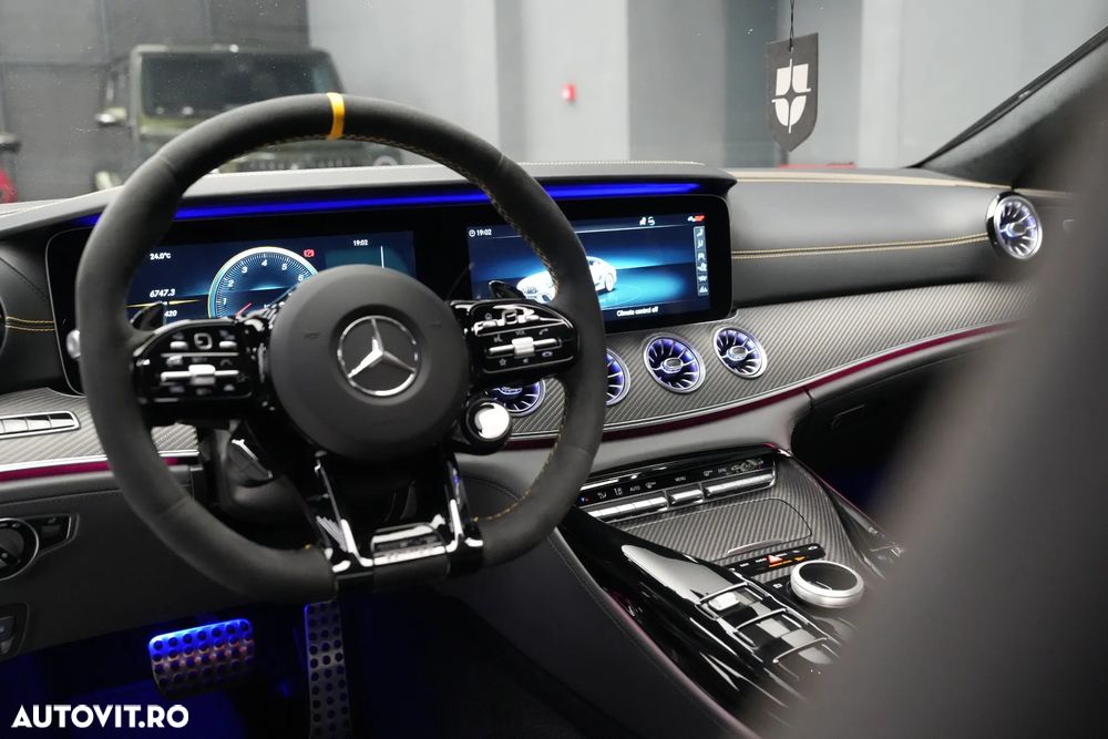 Mercedes-Benz AMG GT 4-door Coupe 63 S 4Matic+ - 18