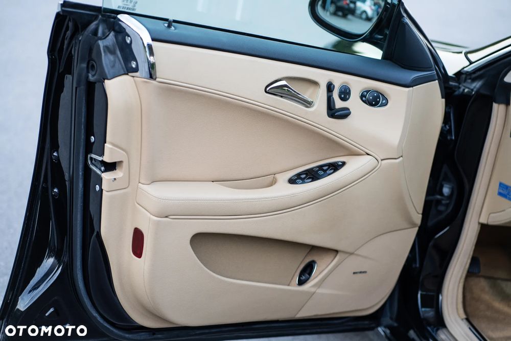 Mercedes-Benz CLS 500 7G-TRONIC - 17