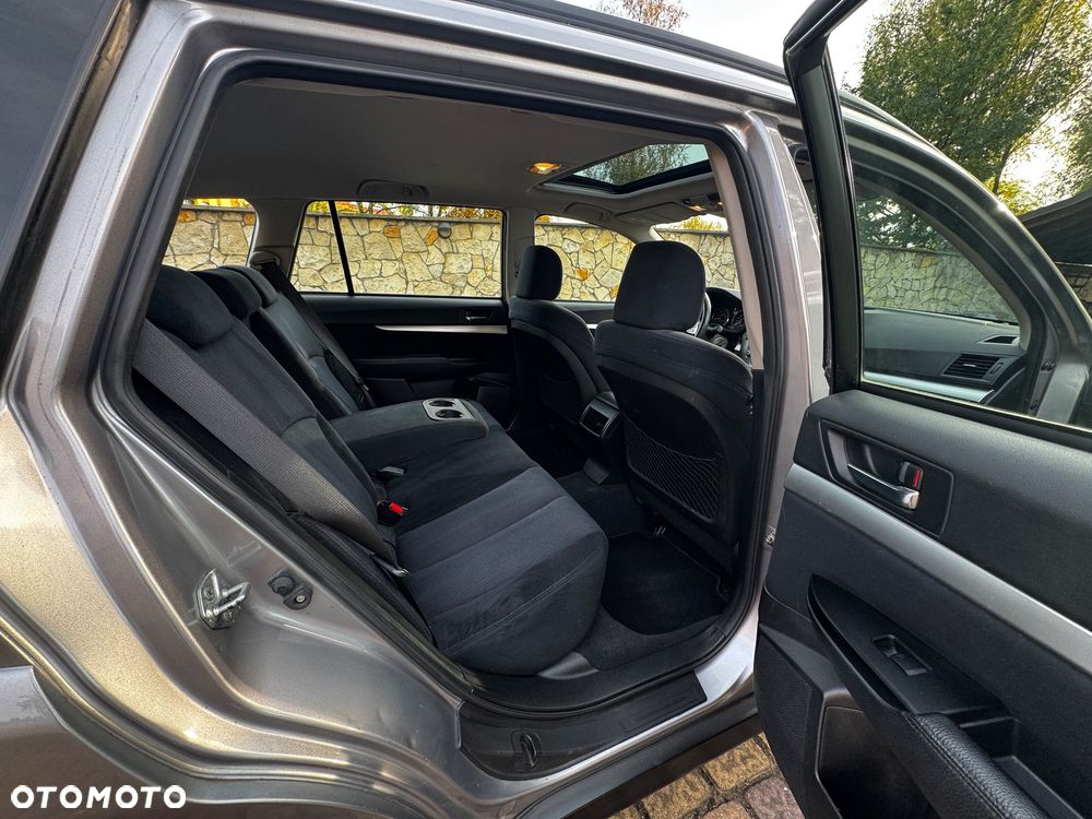 Subaru Outback 2.5i Comfort Navi - 25