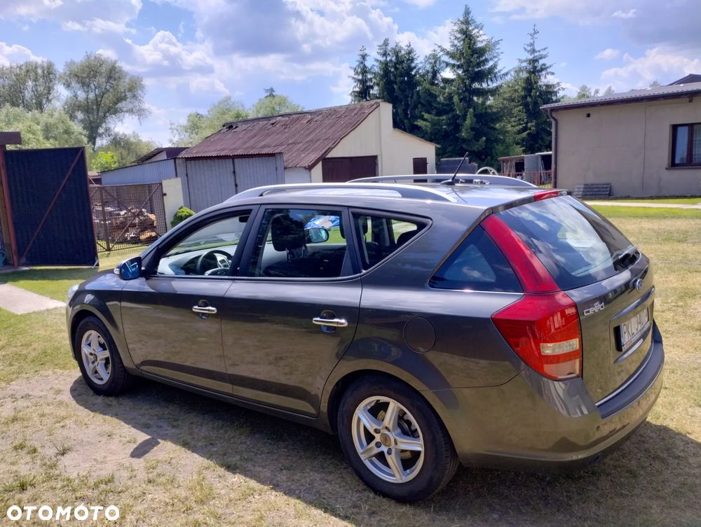 Kia Ceed 1.6 CVVT LX - 9