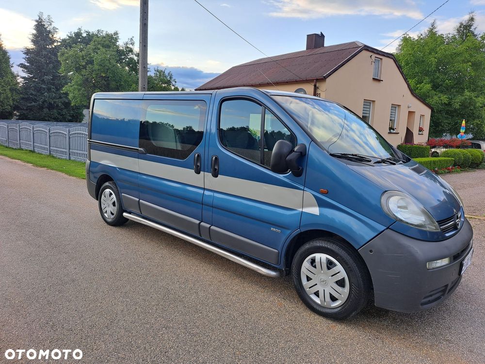 Opel Vivaro - 2