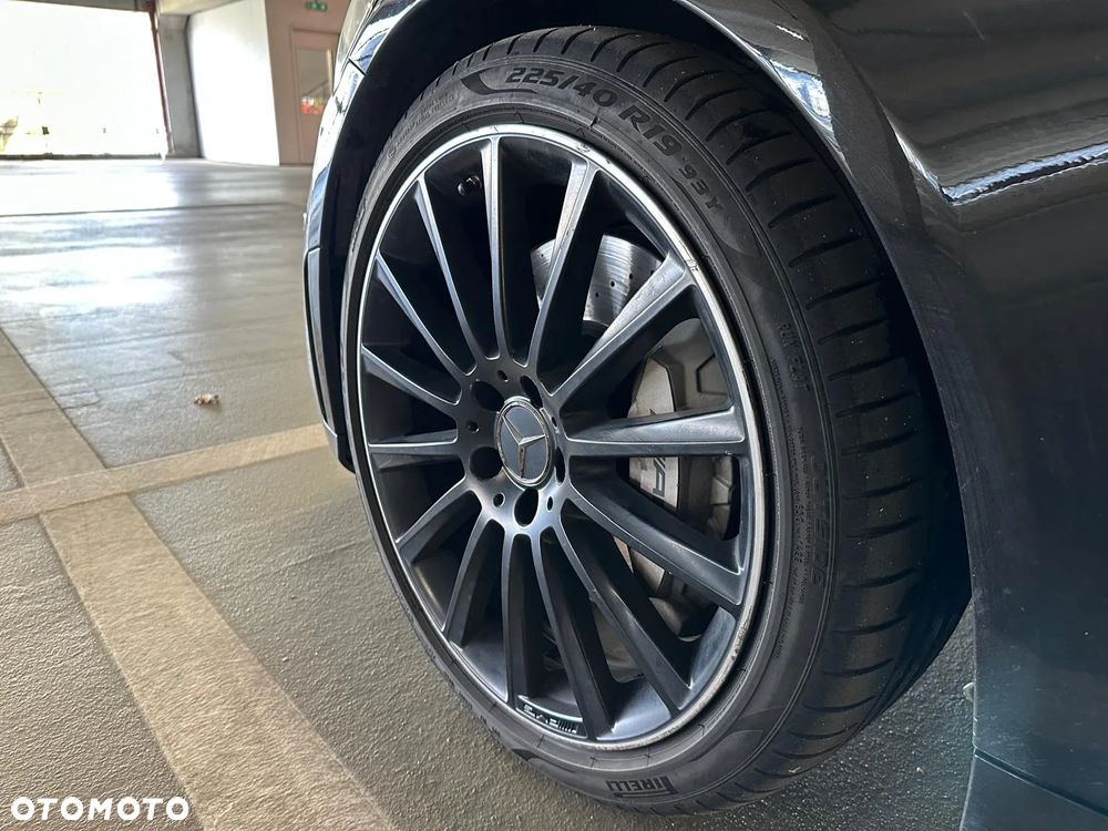 Mercedes-Benz Klasa C 43 AMG 4MATIC - 13